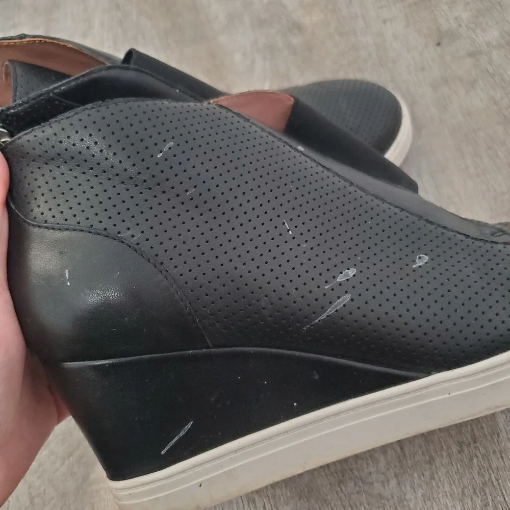 Linea Paolo Felicia Perforated Black Leather Wedge Sneakwrs